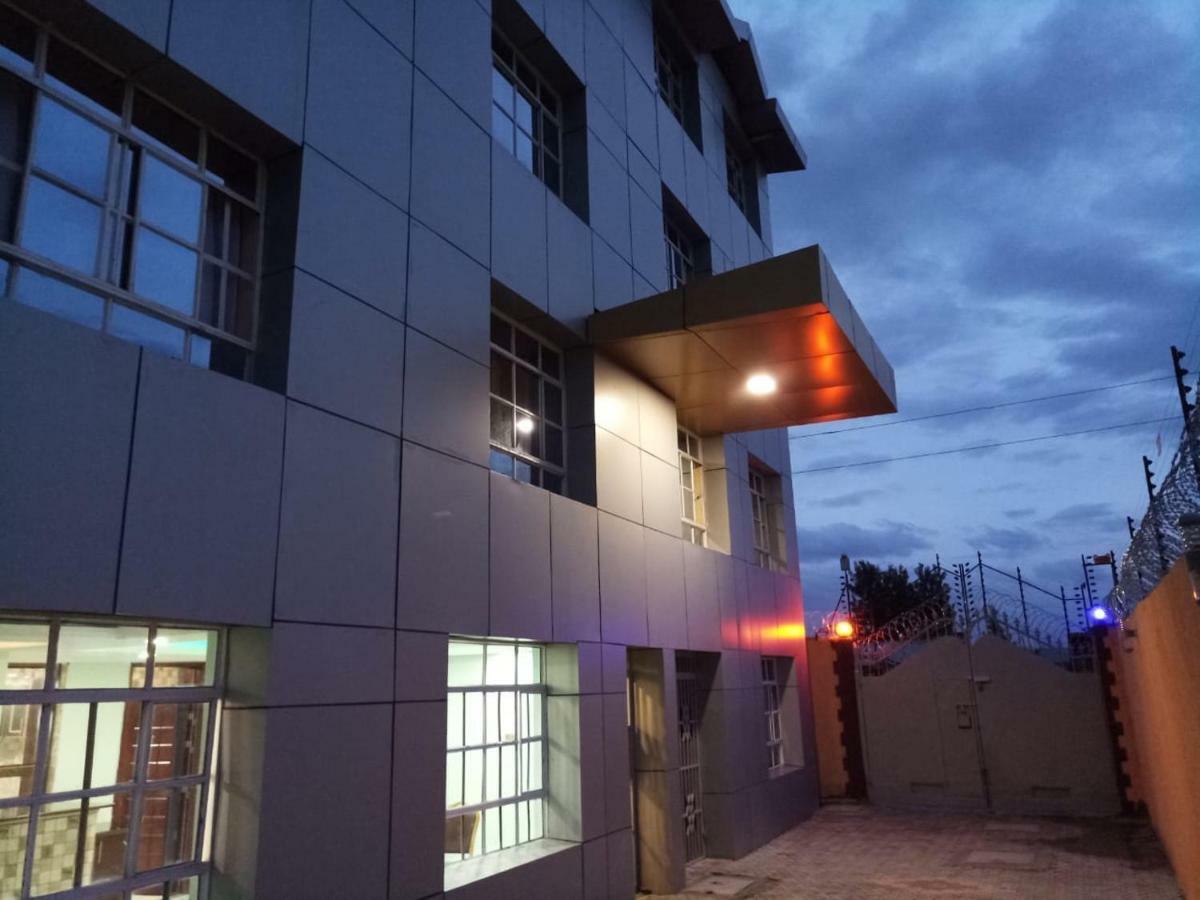 Kentania Hotel & Spa, Nakuru - Kenya Exteriör bild